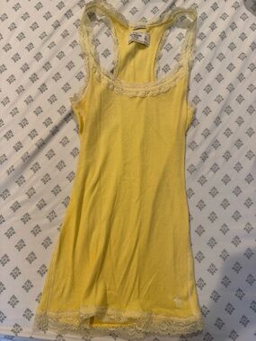 Abercrombie & Fitch Pale Yellow Lace-Trim Tank